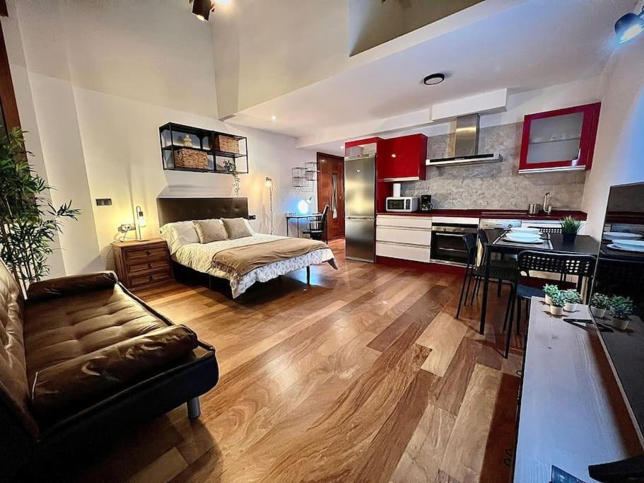 Central Suites Arenal Виго Экстерьер фото