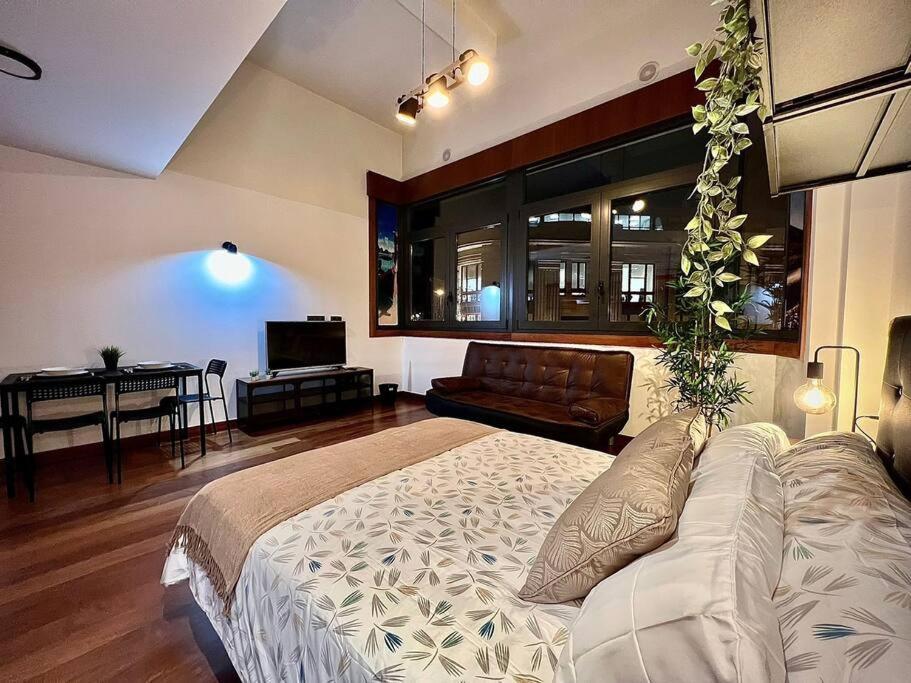 Central Suites Arenal Виго Экстерьер фото