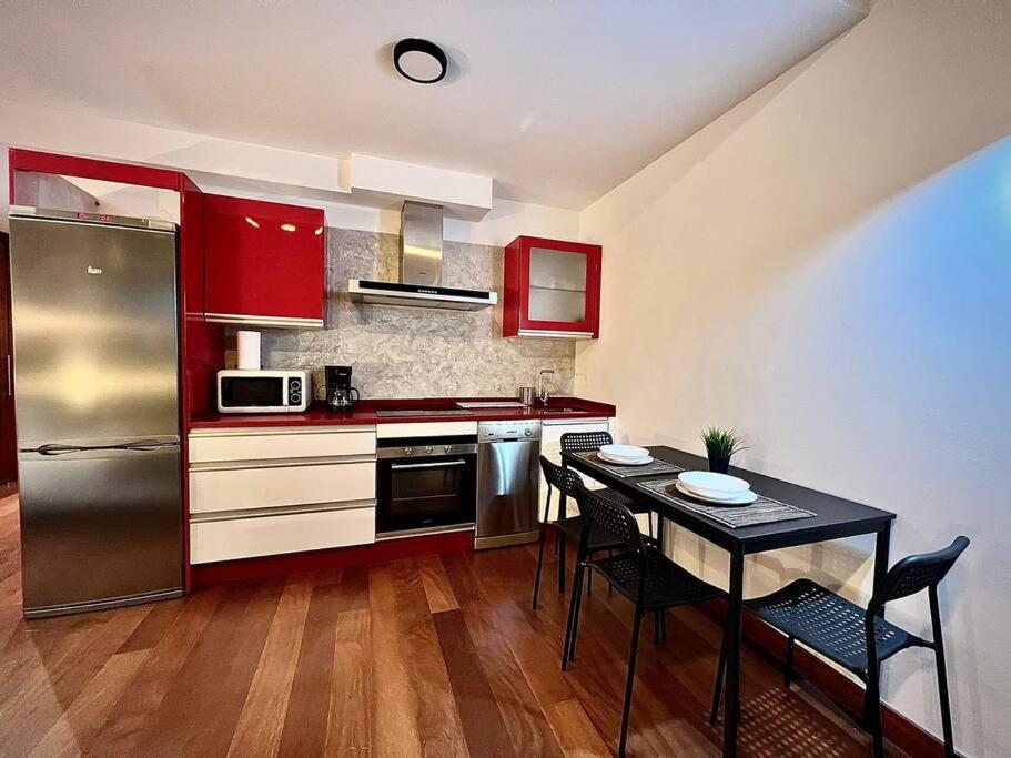 Central Suites Arenal Виго Экстерьер фото