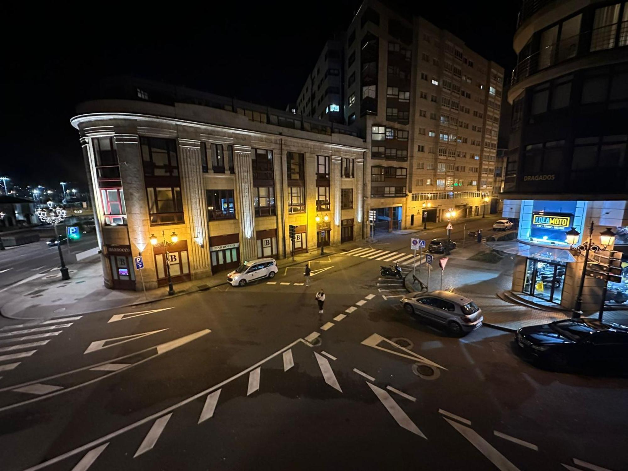 Central Suites Arenal Виго Экстерьер фото